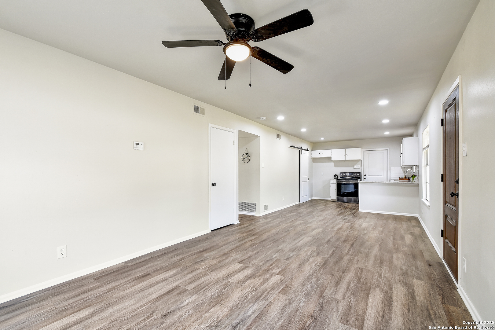 2442 ELAND DR