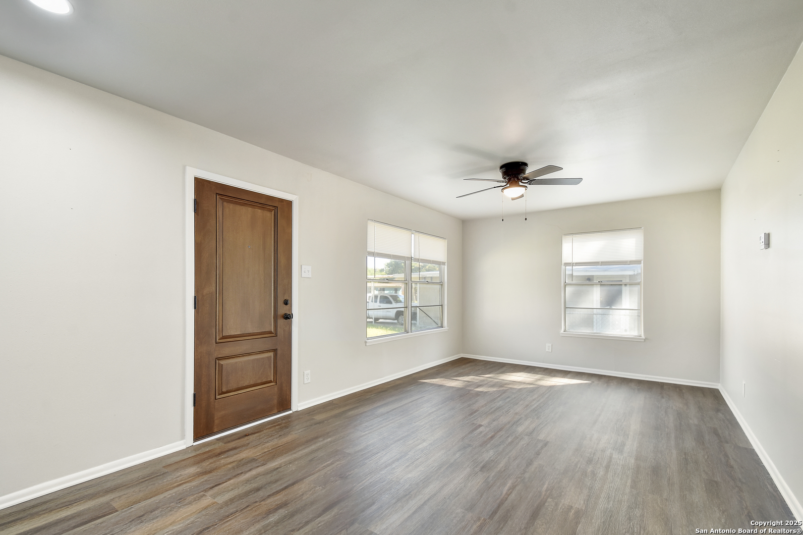 2442 ELAND DR