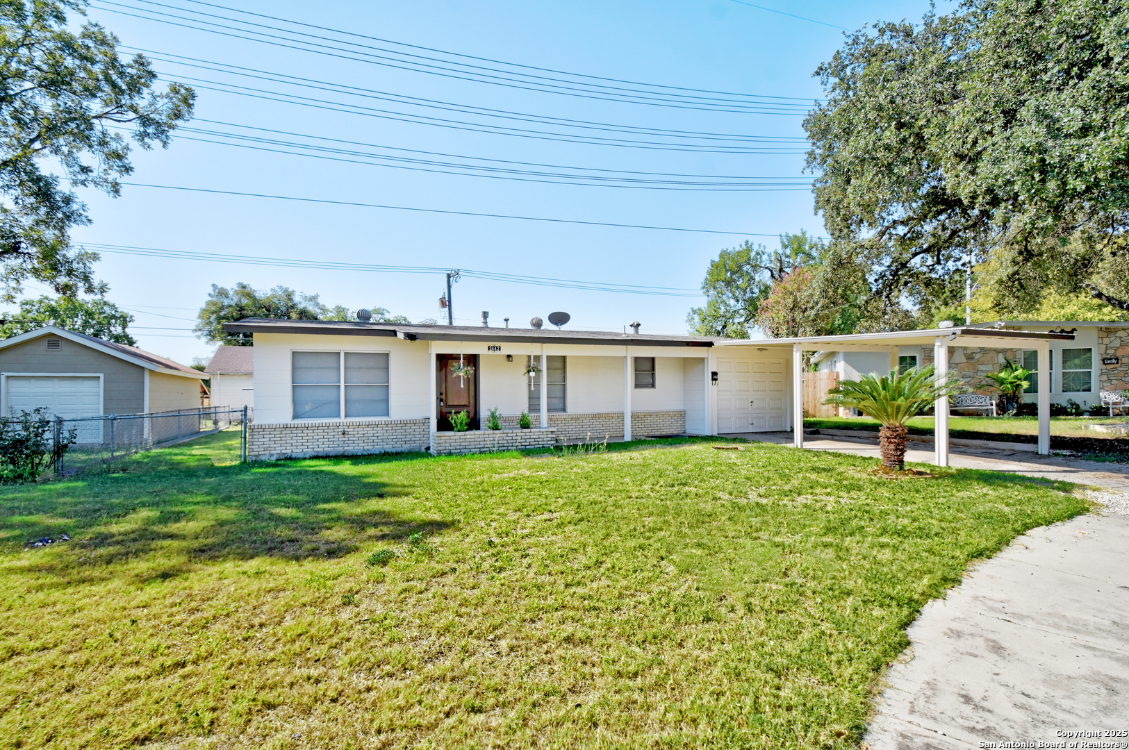 2442 ELAND DR