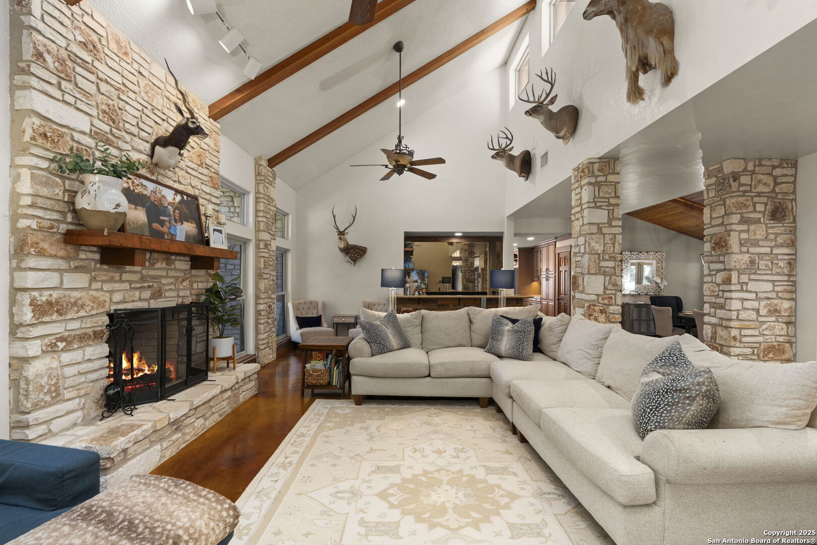 8707 Paisano Pass