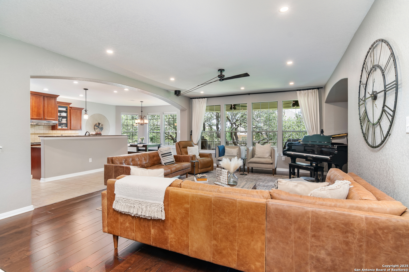 1214 Ashbury Bay