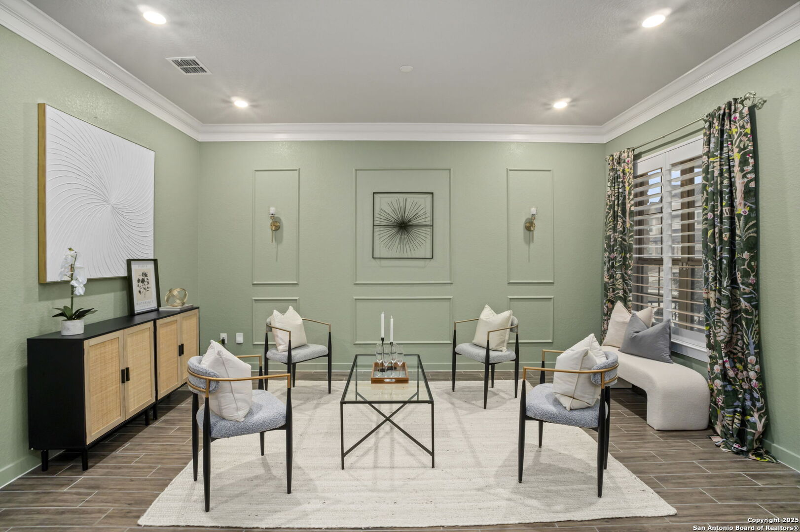 3827 Glenellen