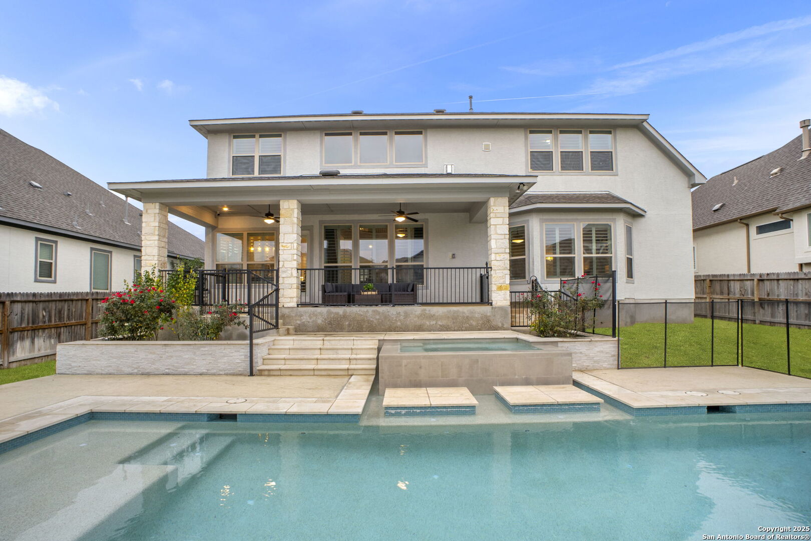 3827 Glenellen