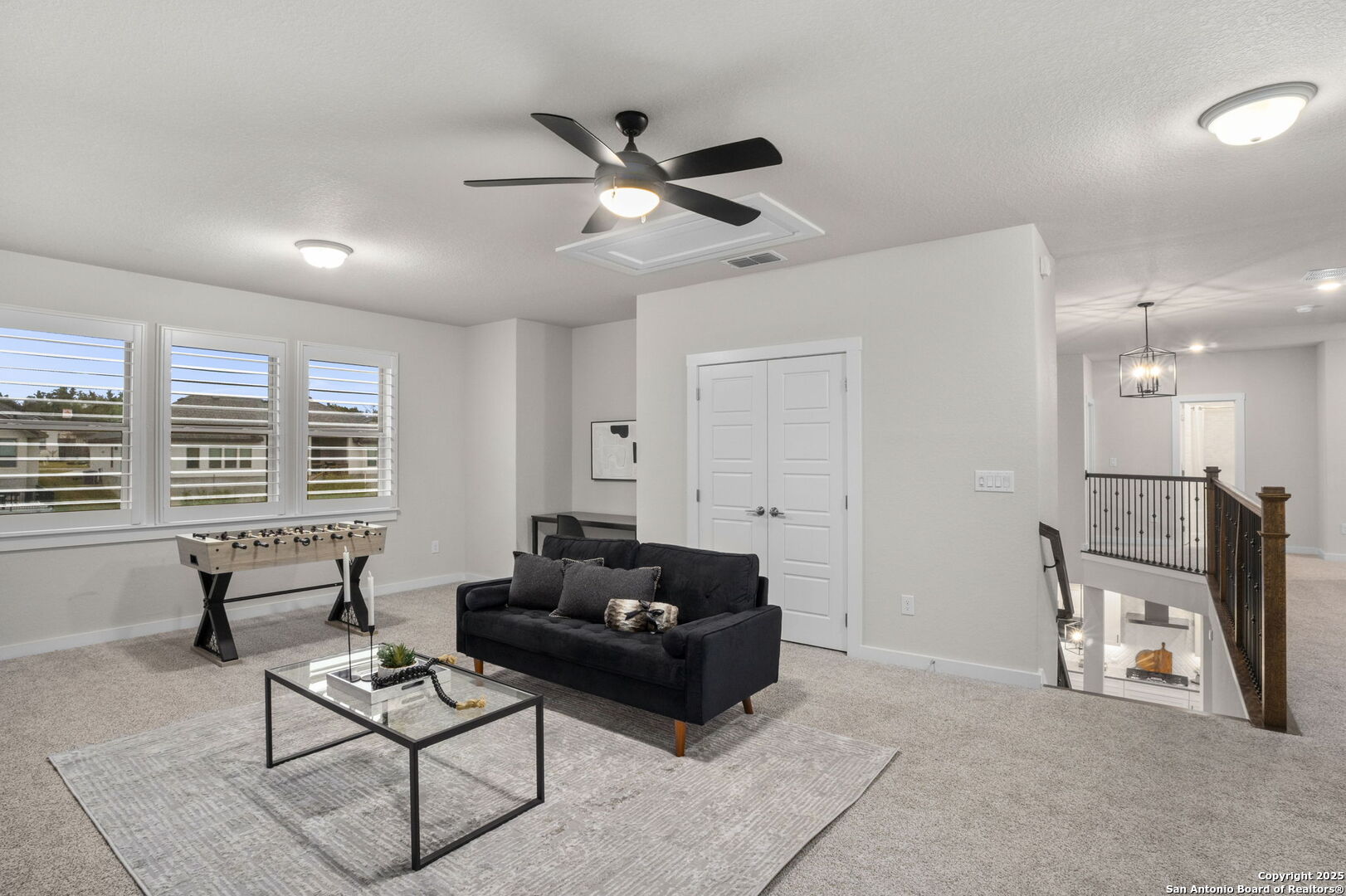 3827 Glenellen