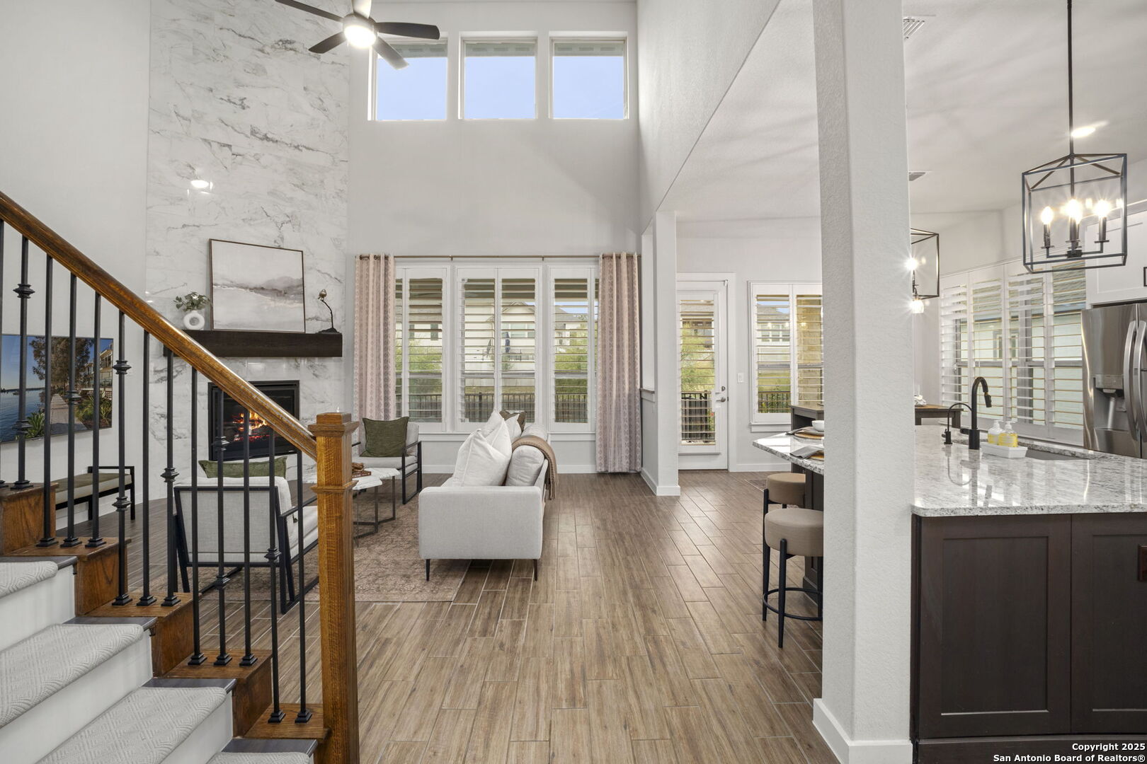 3827 Glenellen