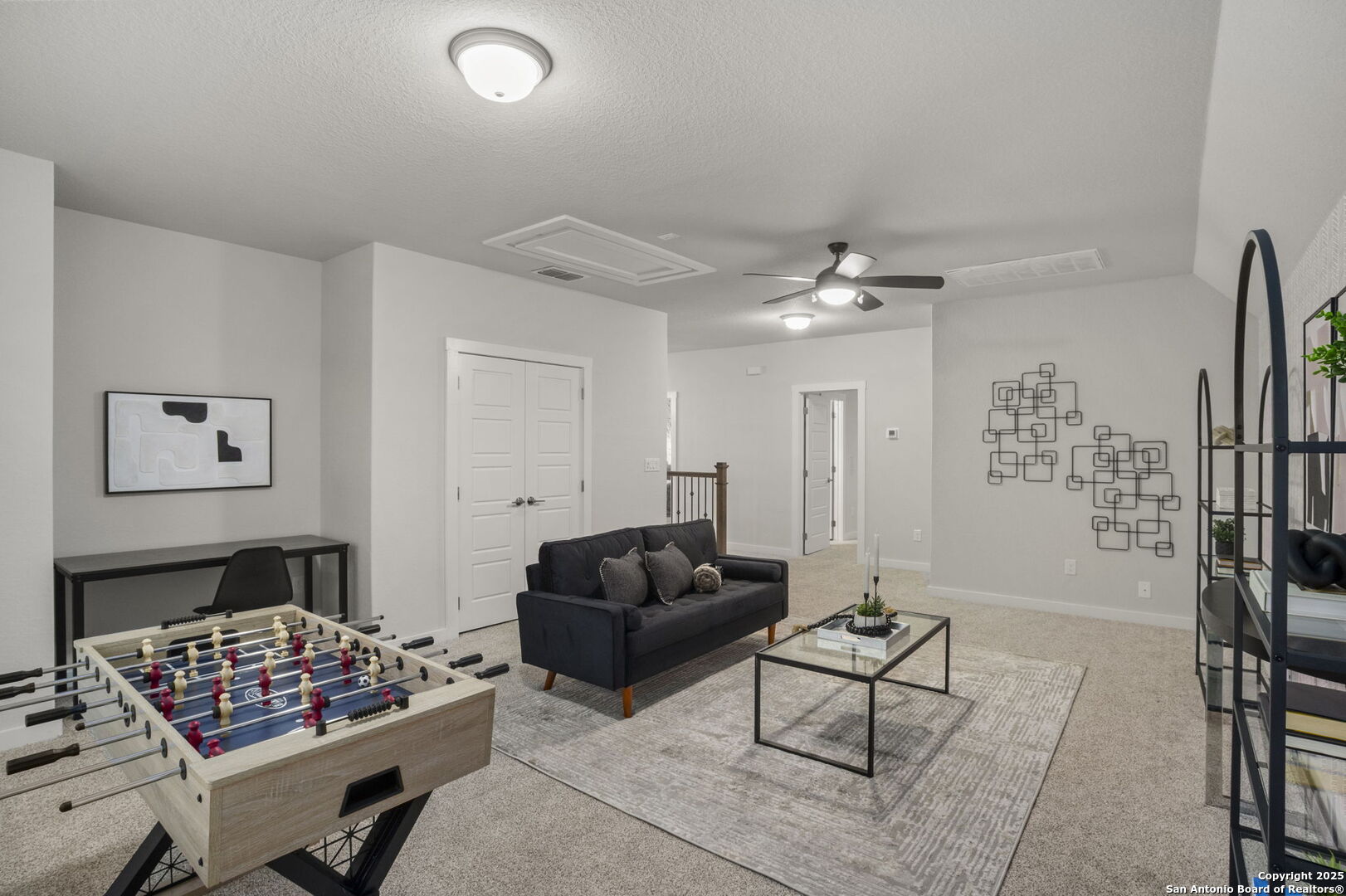 3827 Glenellen