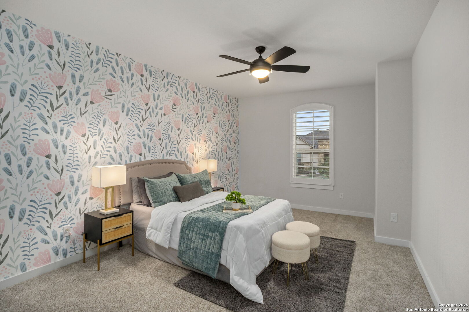 3827 Glenellen