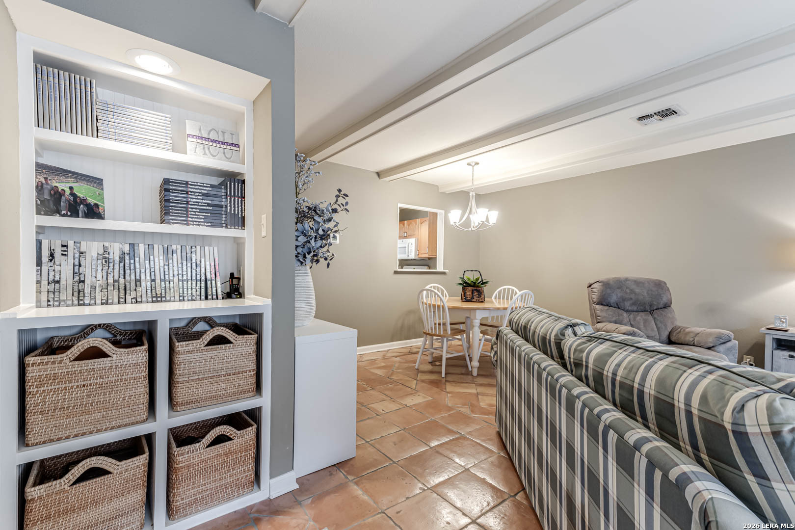 11303 Vance Jackson E3