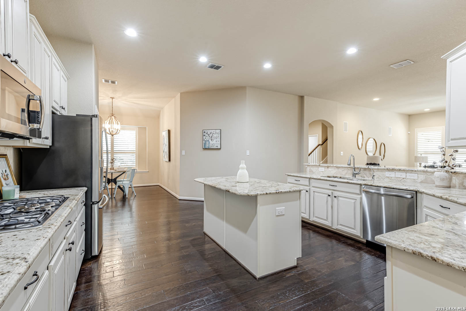 112 Hagen Dr