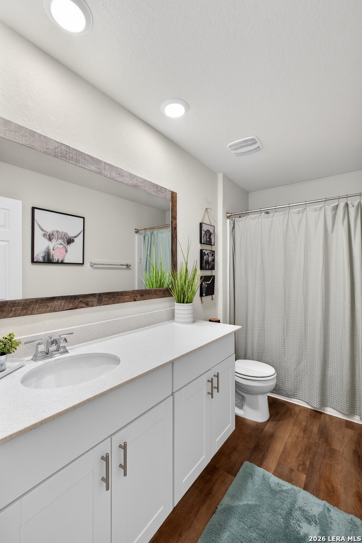 13740 Redtail Landing