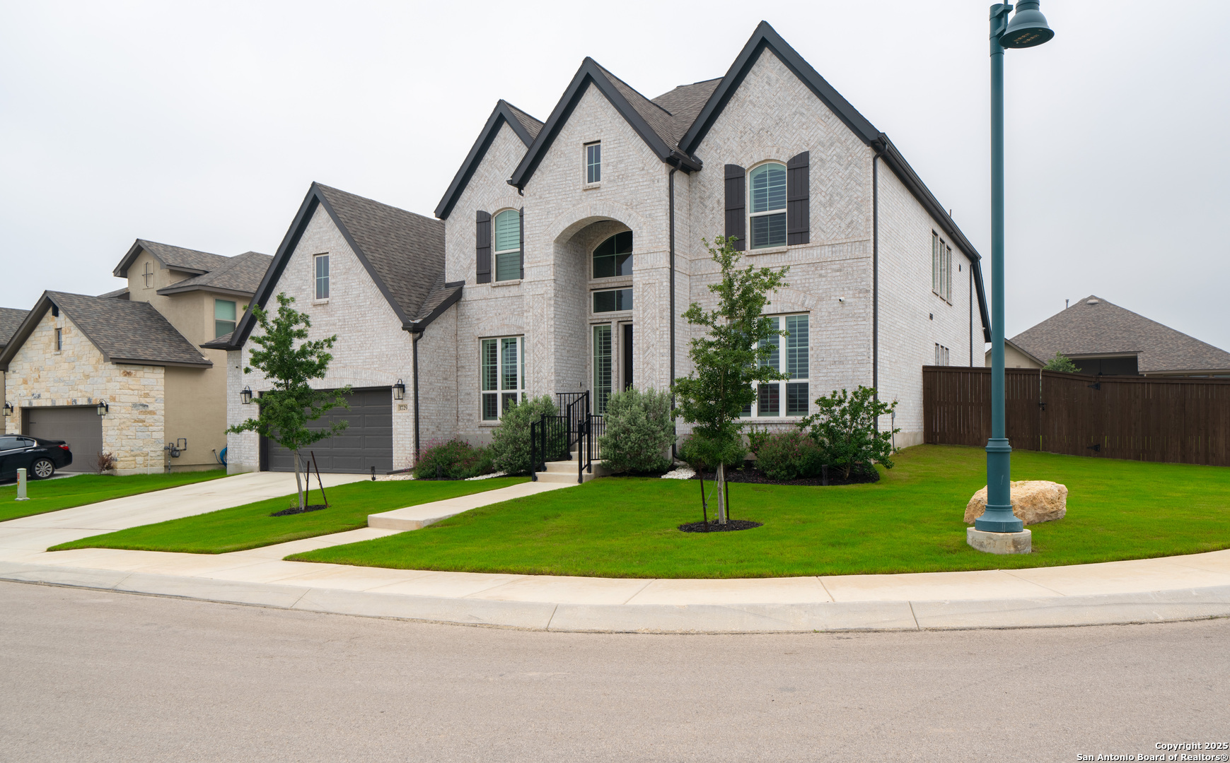 1729 Crystal Bridges