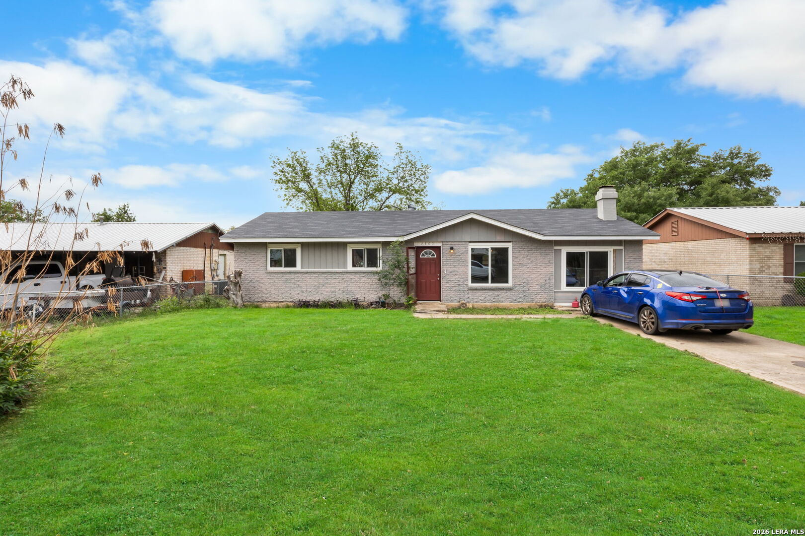 2305 ELAINE DR