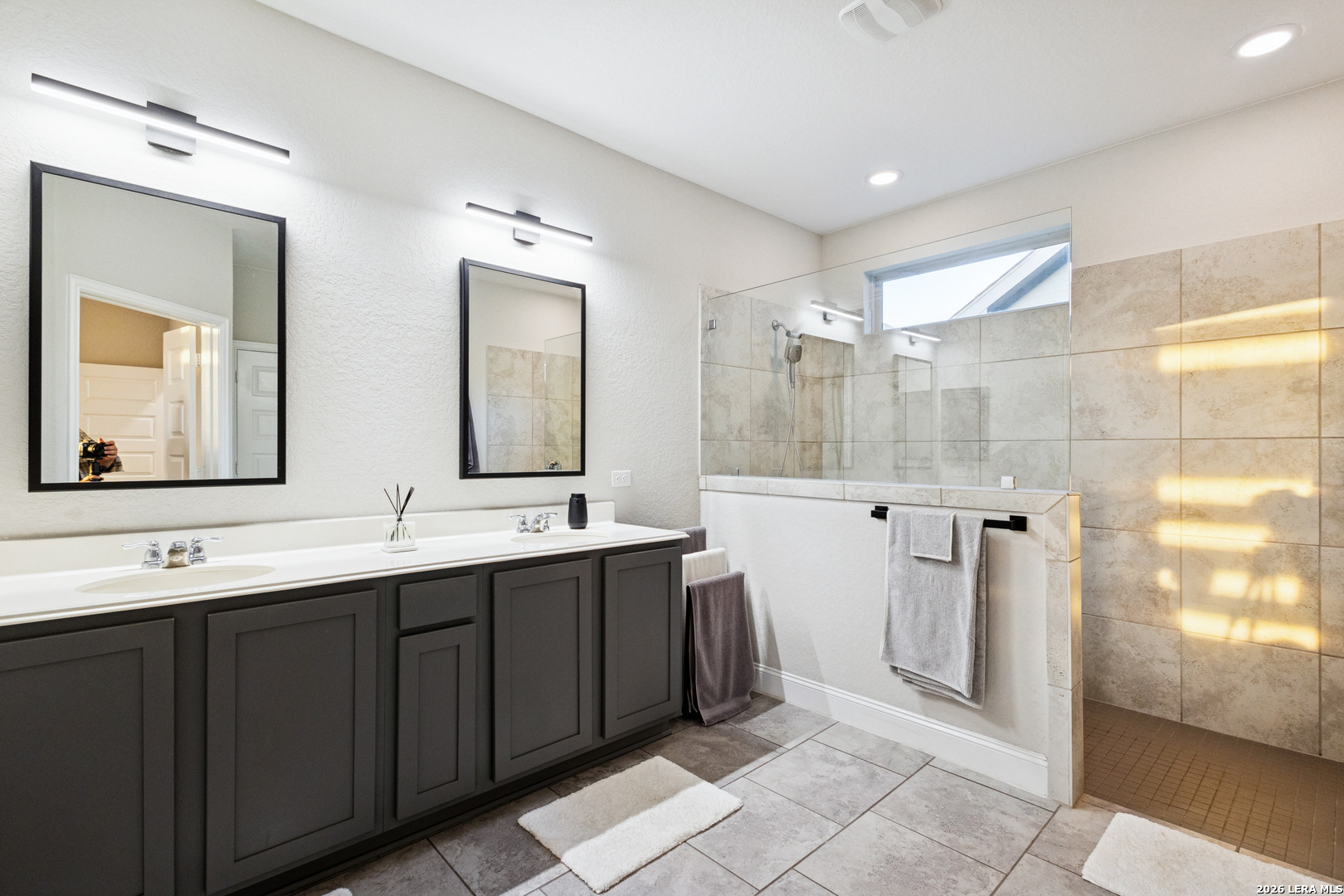 3922 Brazos Bend