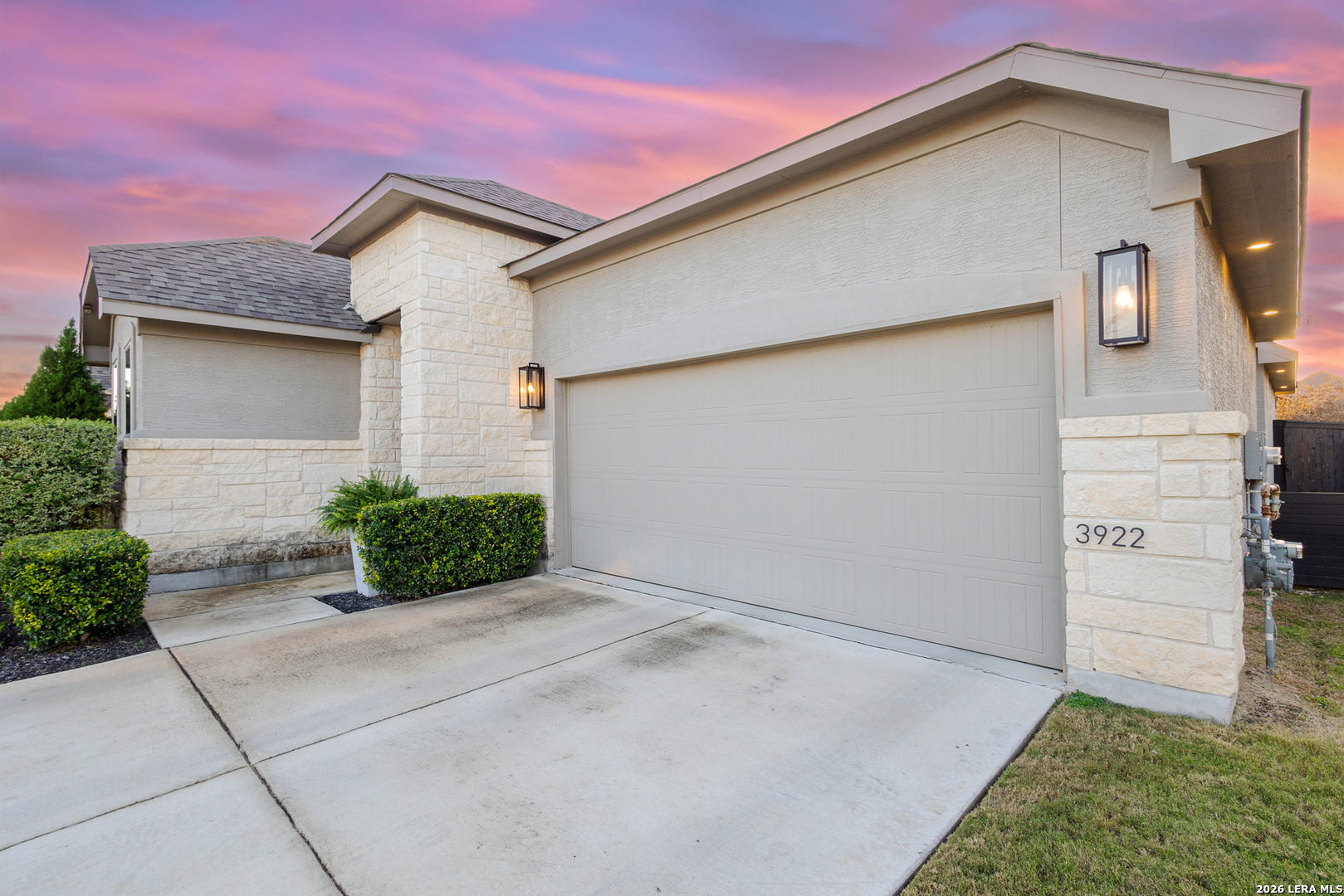 3922 Brazos Bend
