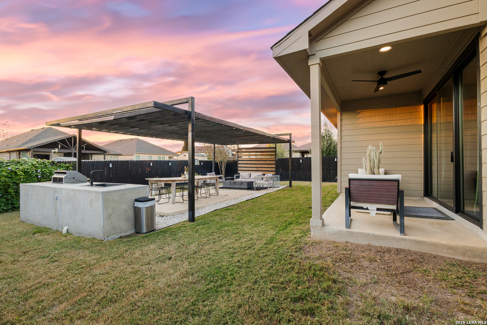 3922 Brazos Bend