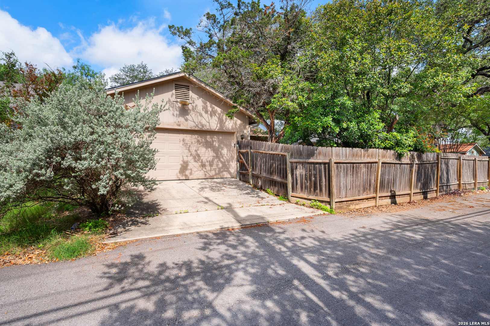 11322 Woodridge