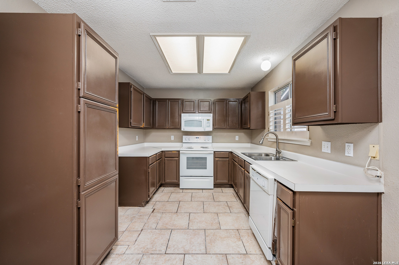 11322 Woodridge