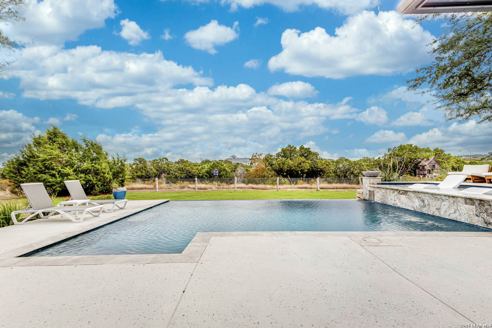 65 Sabinas Ridge Rd