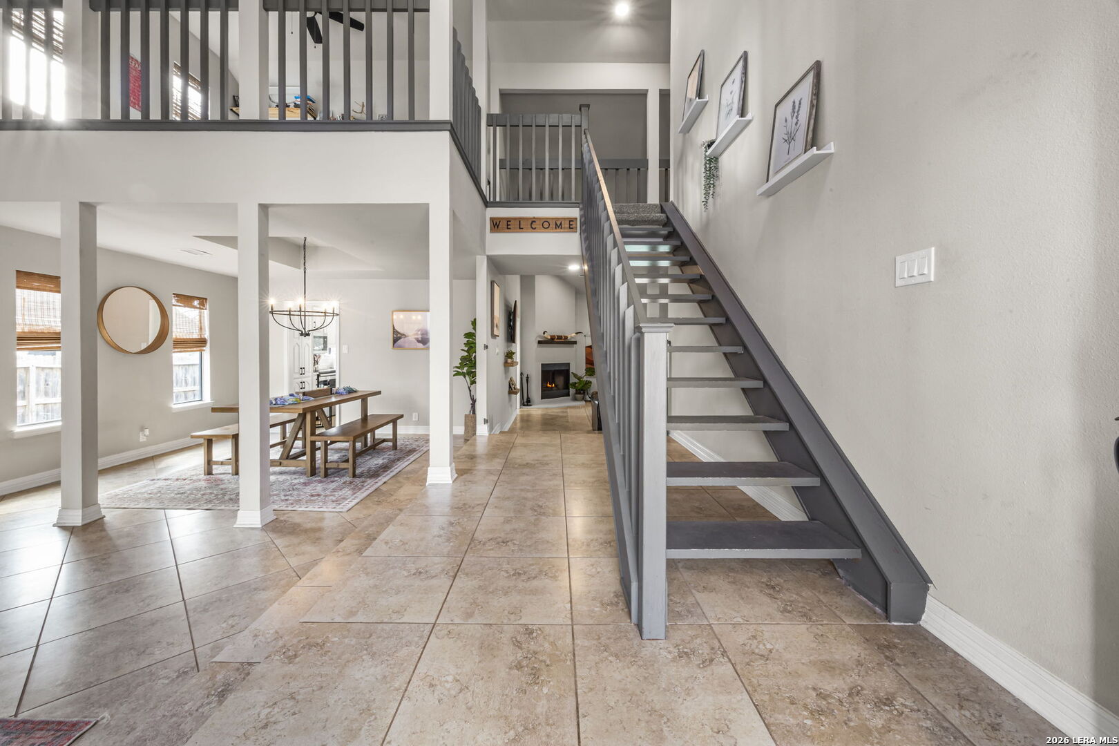 2330 ENCINO PT