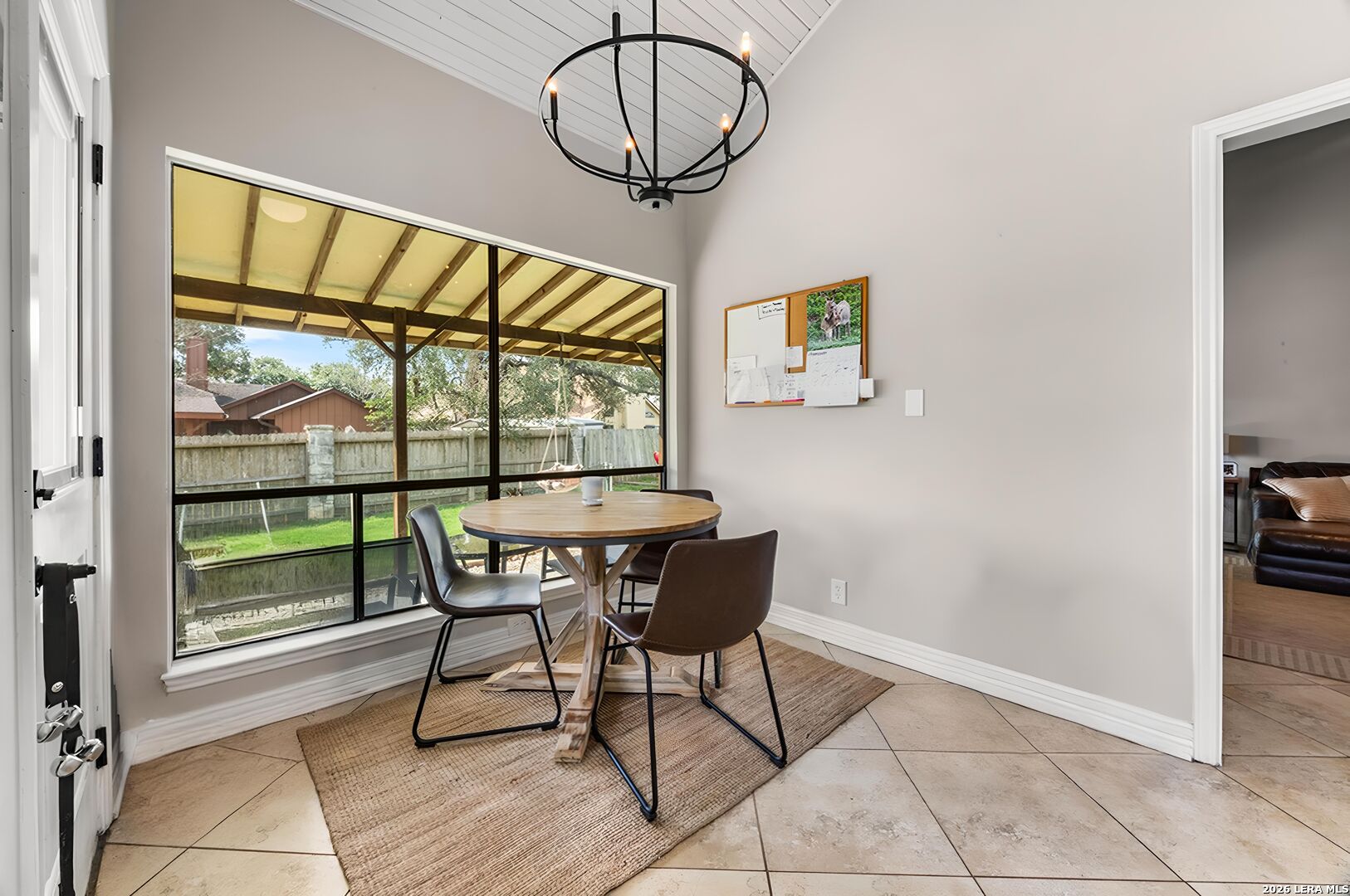 2330 ENCINO PT