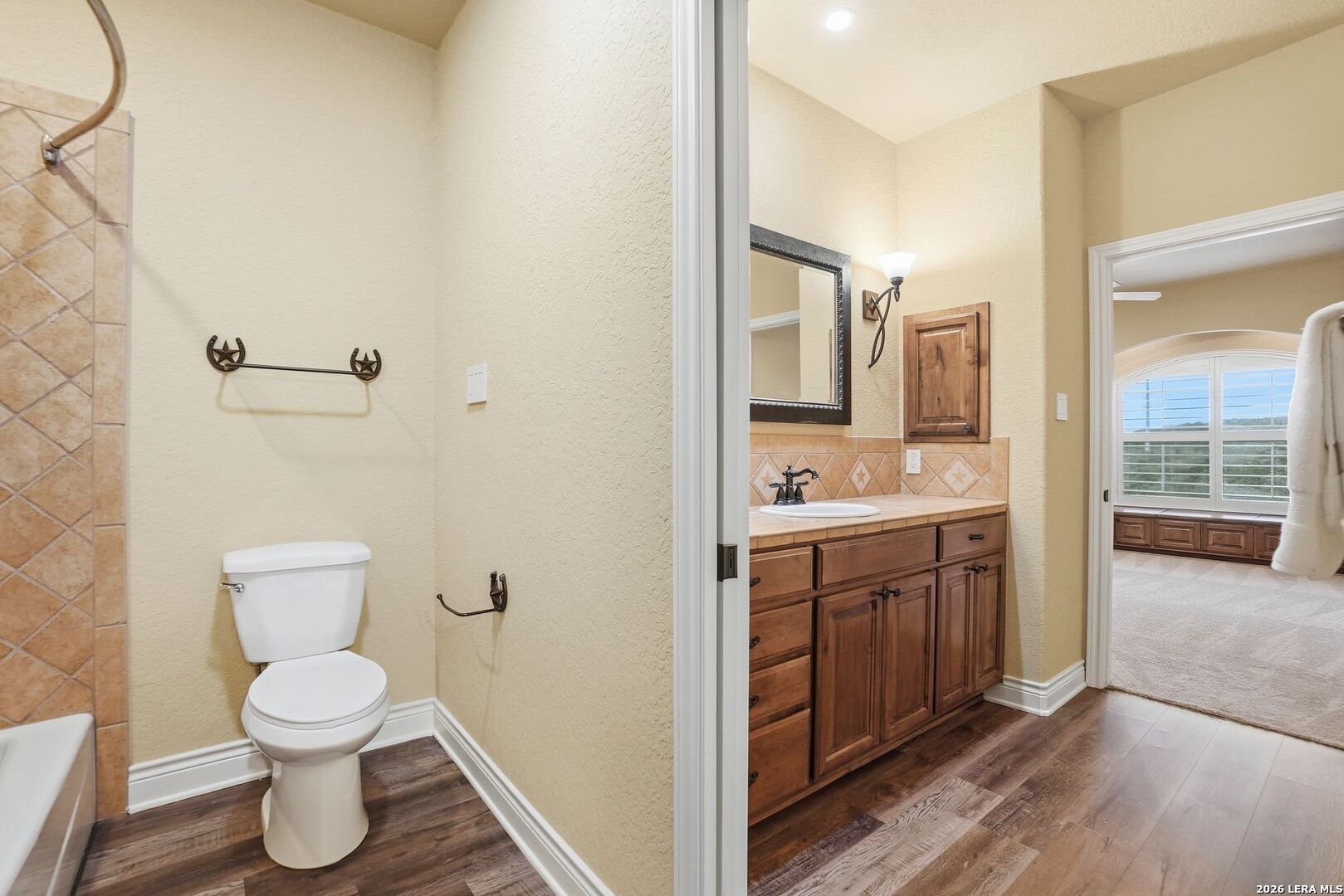 16227 San Cayetano