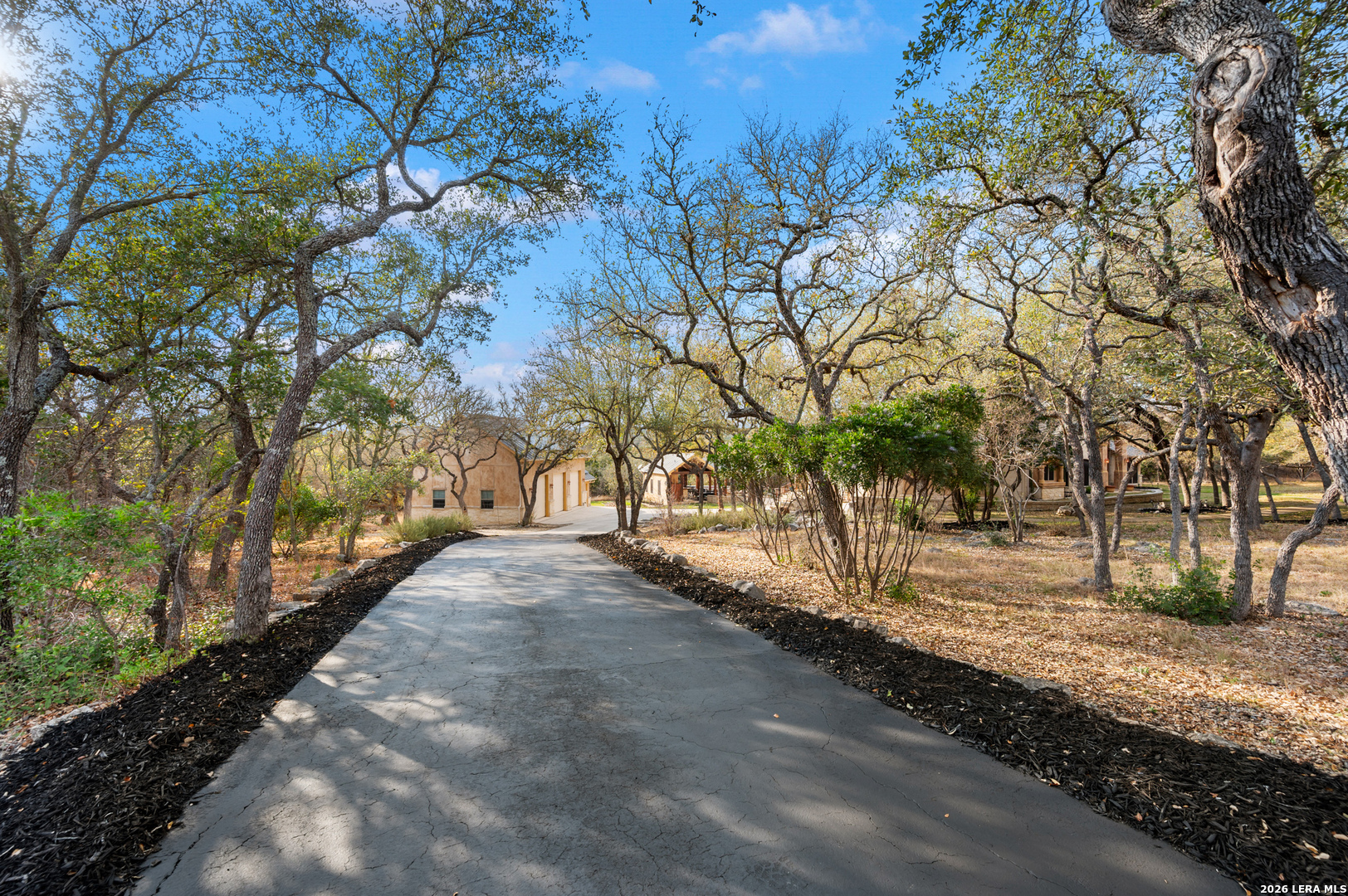 16227 San Cayetano