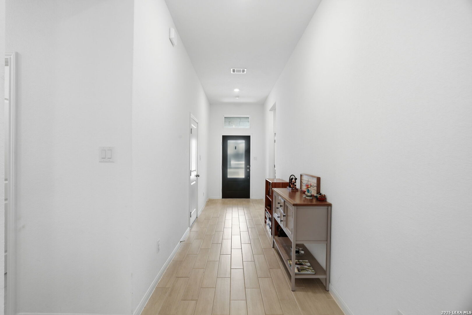 8912 Luciano Ridge