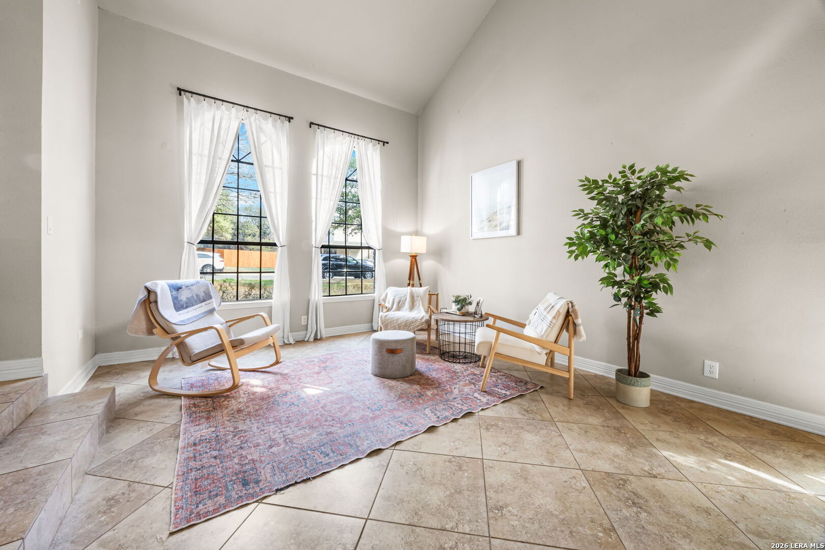 2330 ENCINO PT