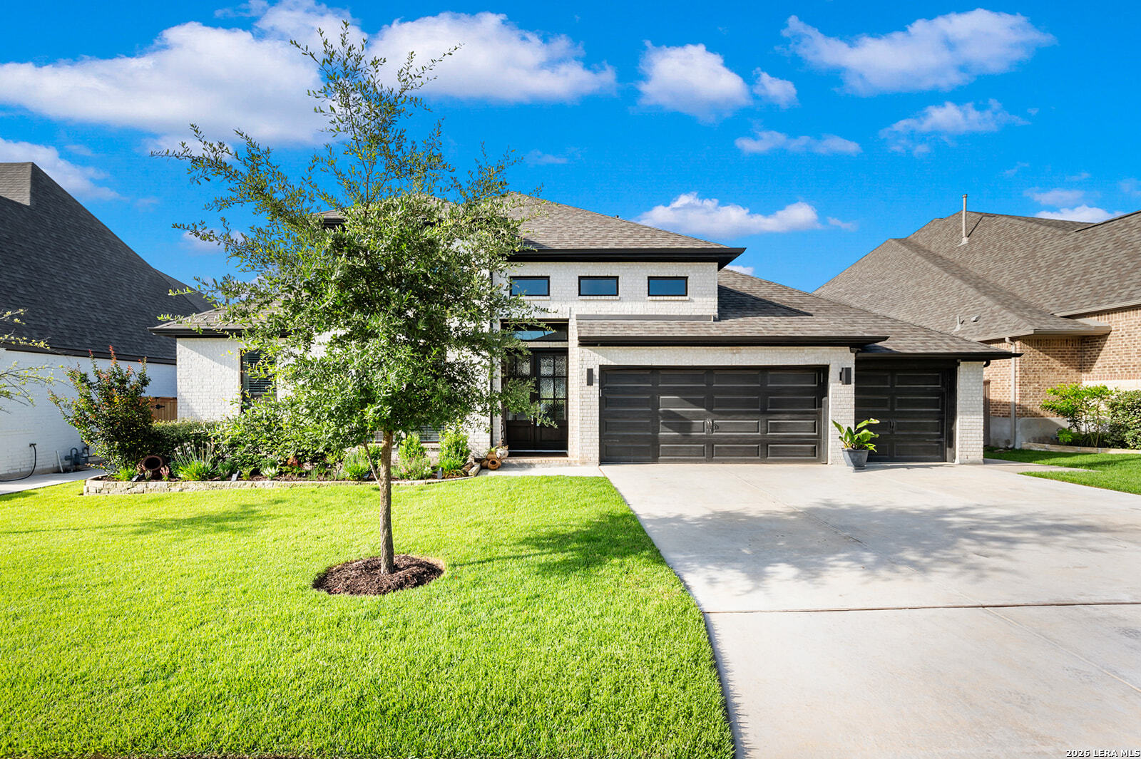 10006 SARAH PL