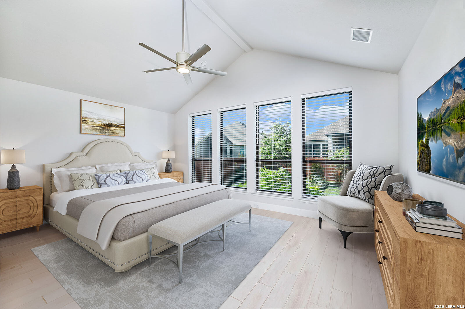 10006 SARAH PL