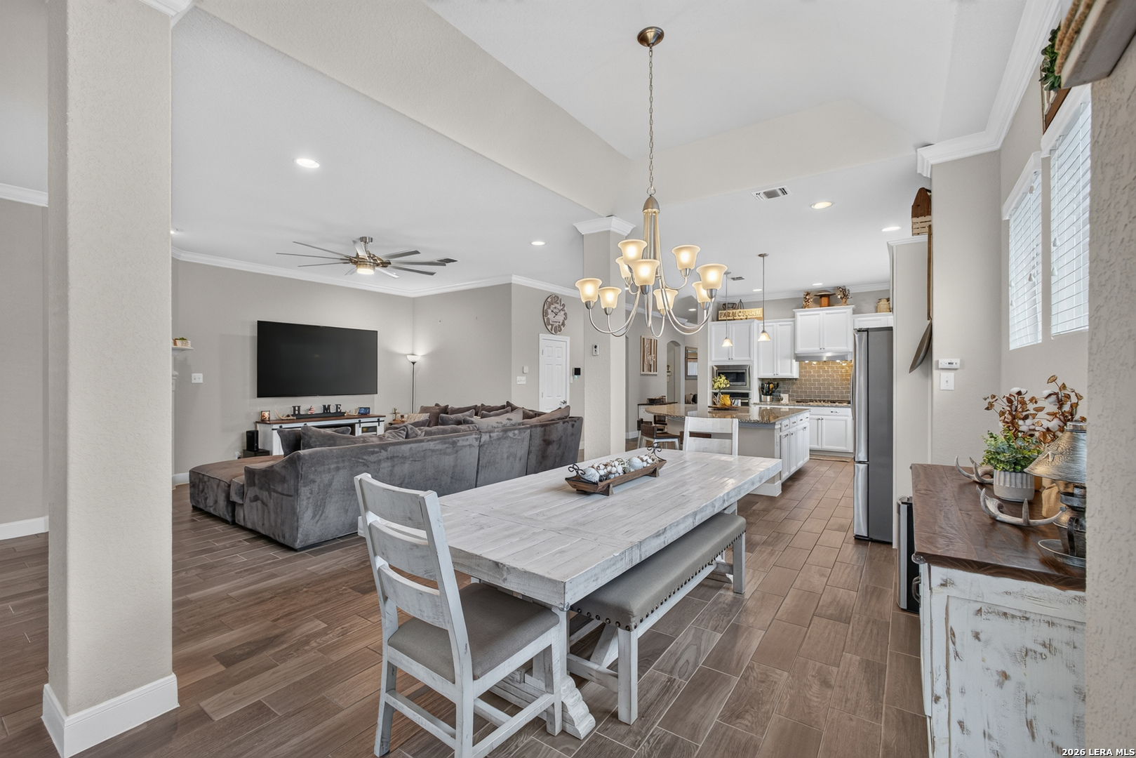 2037 Cullum Park