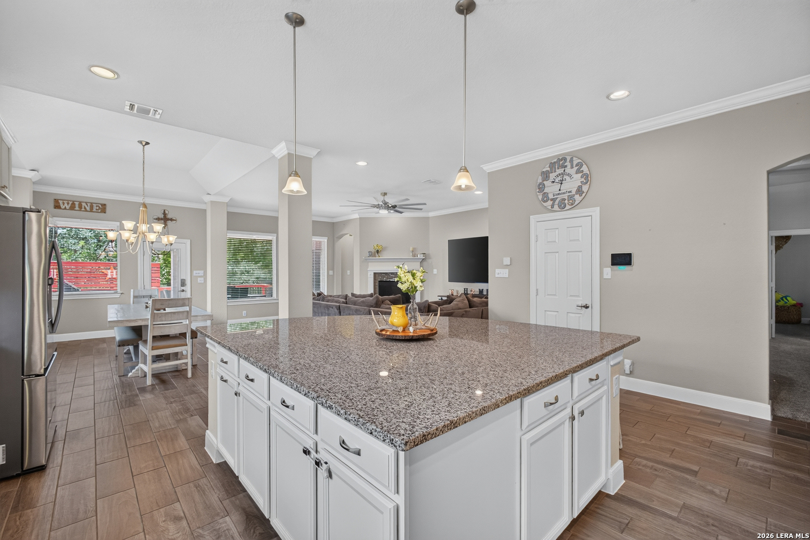 2037 Cullum Park