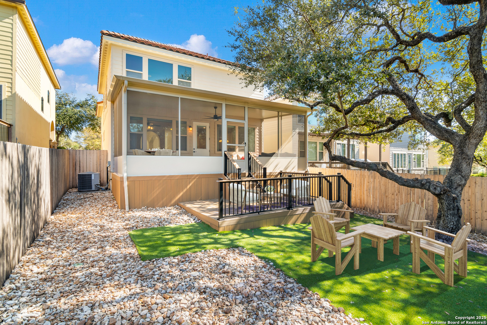 17819 Camino Grande
