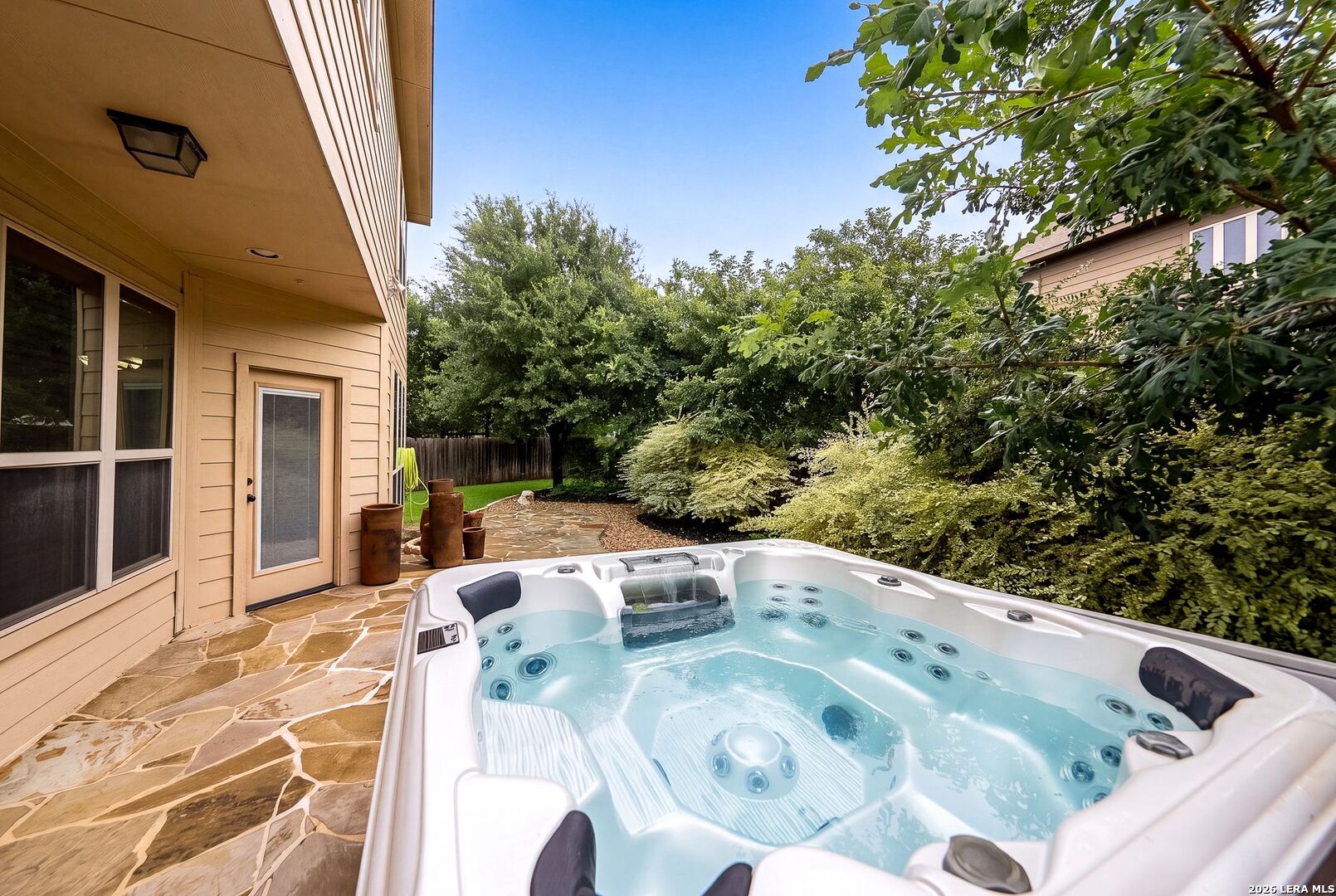 117 Churchill Rd