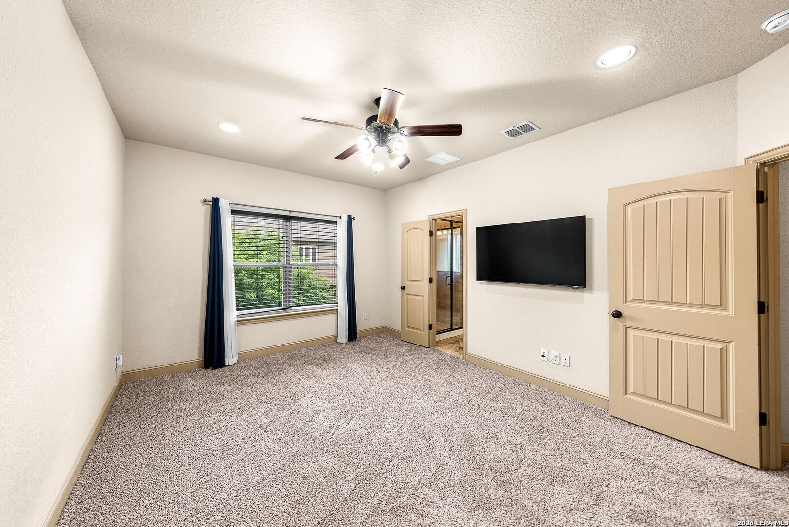 117 Churchill Rd