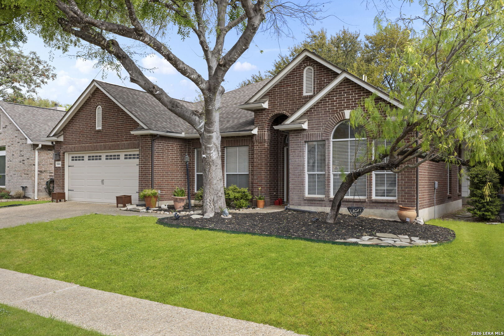 13506 Chamber Oaks