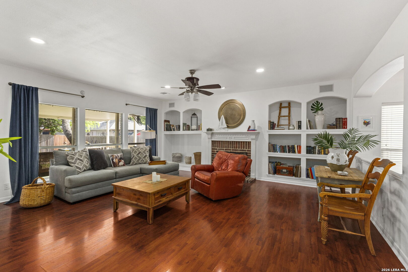 13506 Chamber Oaks