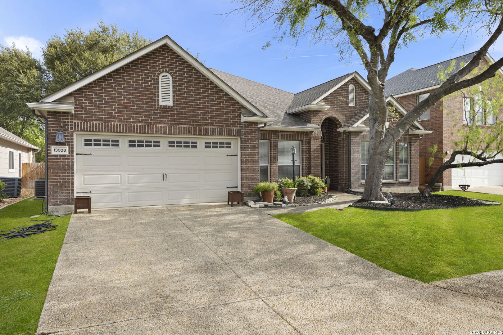 13506 Chamber Oaks