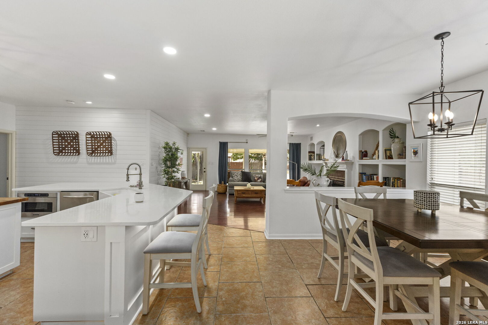 13506 Chamber Oaks