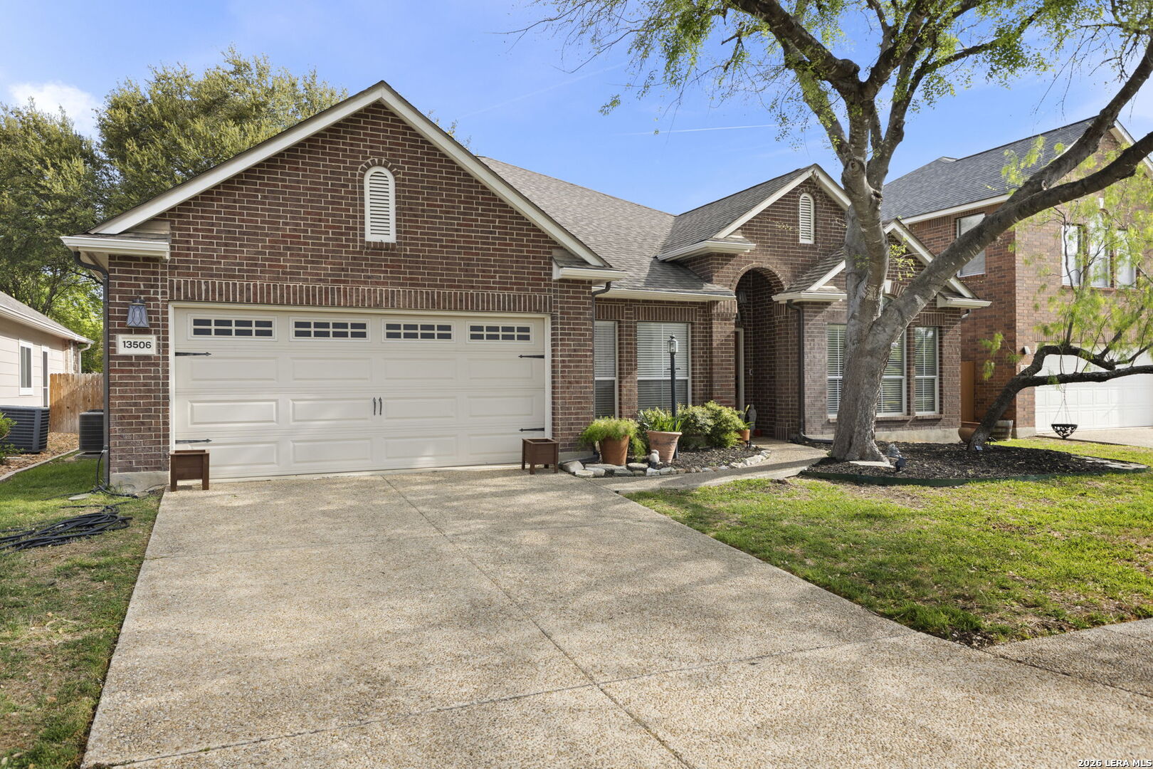 13506 Chamber Oaks
