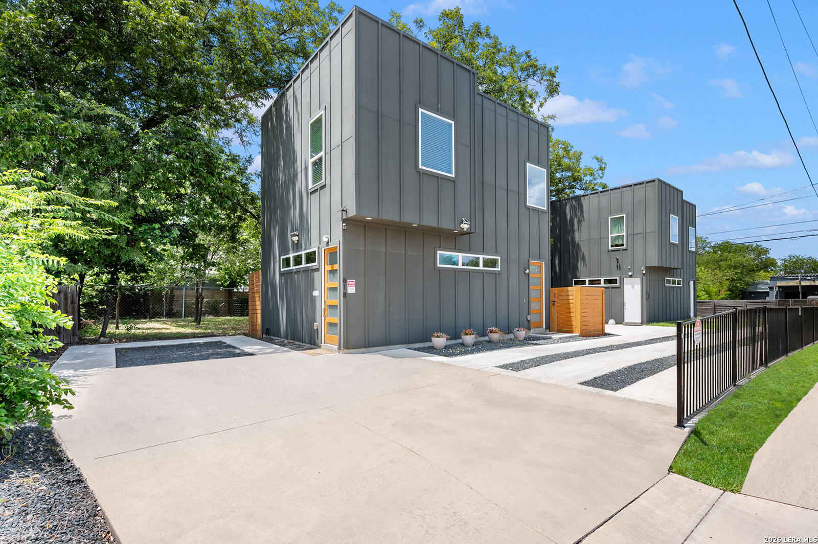 618 N Gevers St. Unit: 101