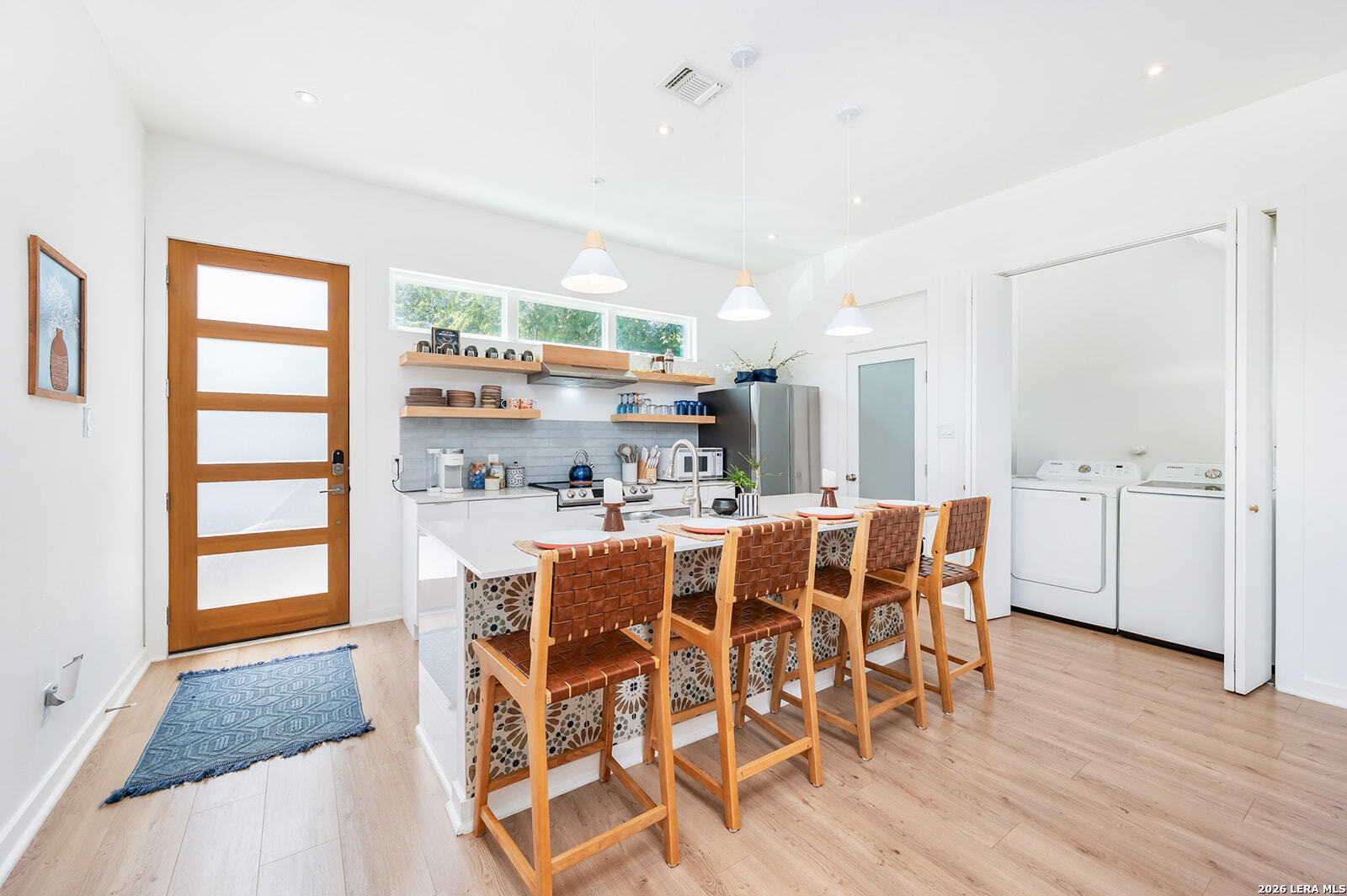 618 N Gevers St. Unit: 101