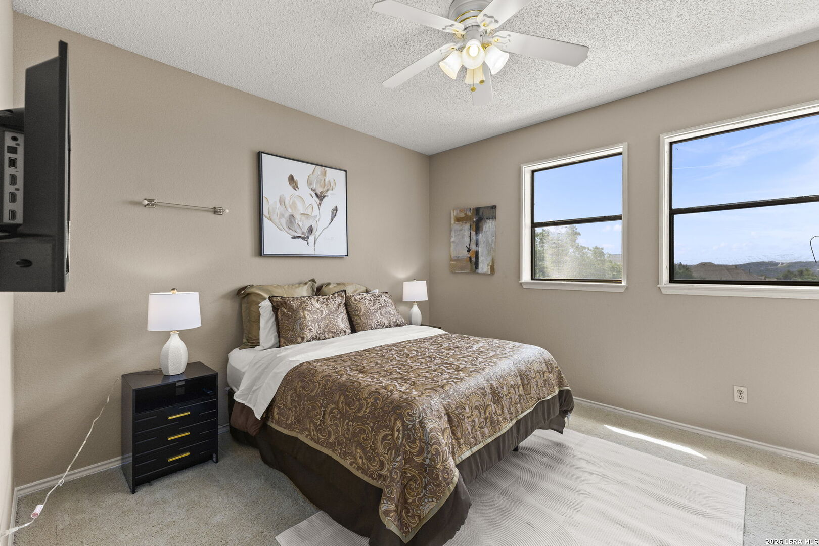 8726 Mountain Top