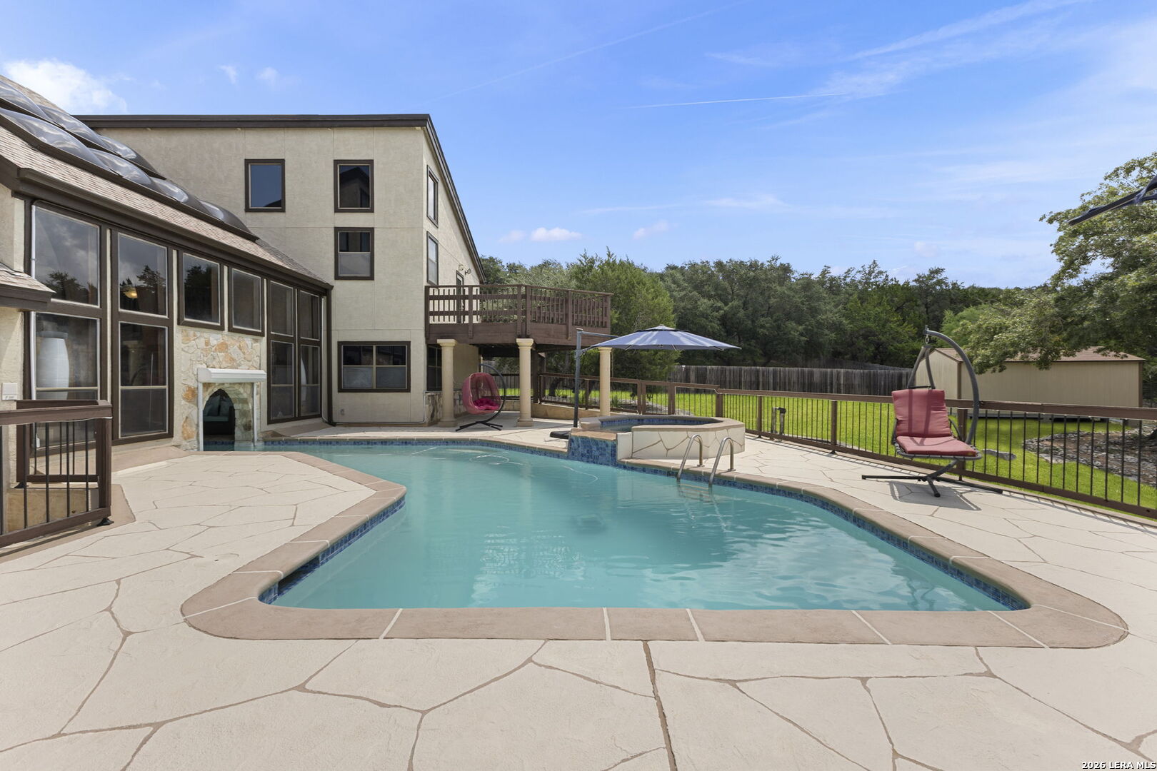 8726 Mountain Top