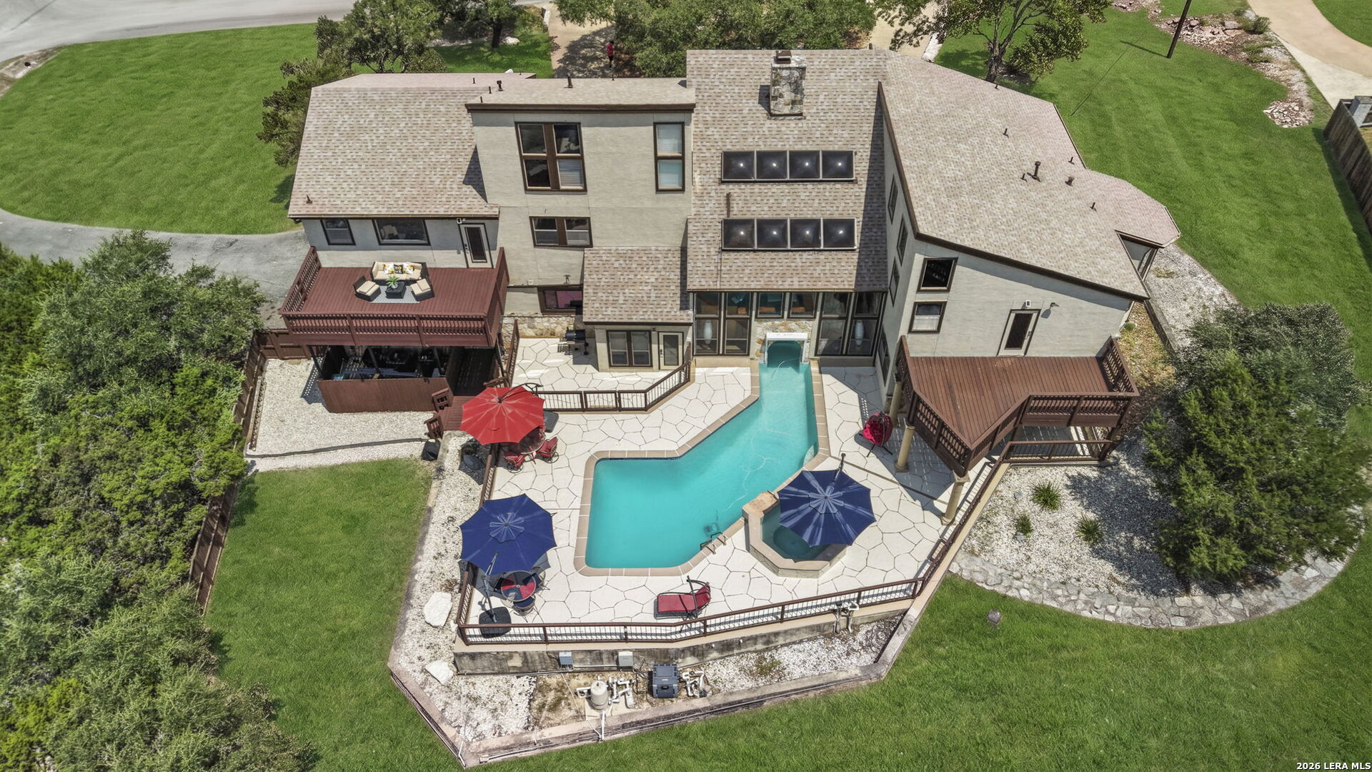 8726 Mountain Top