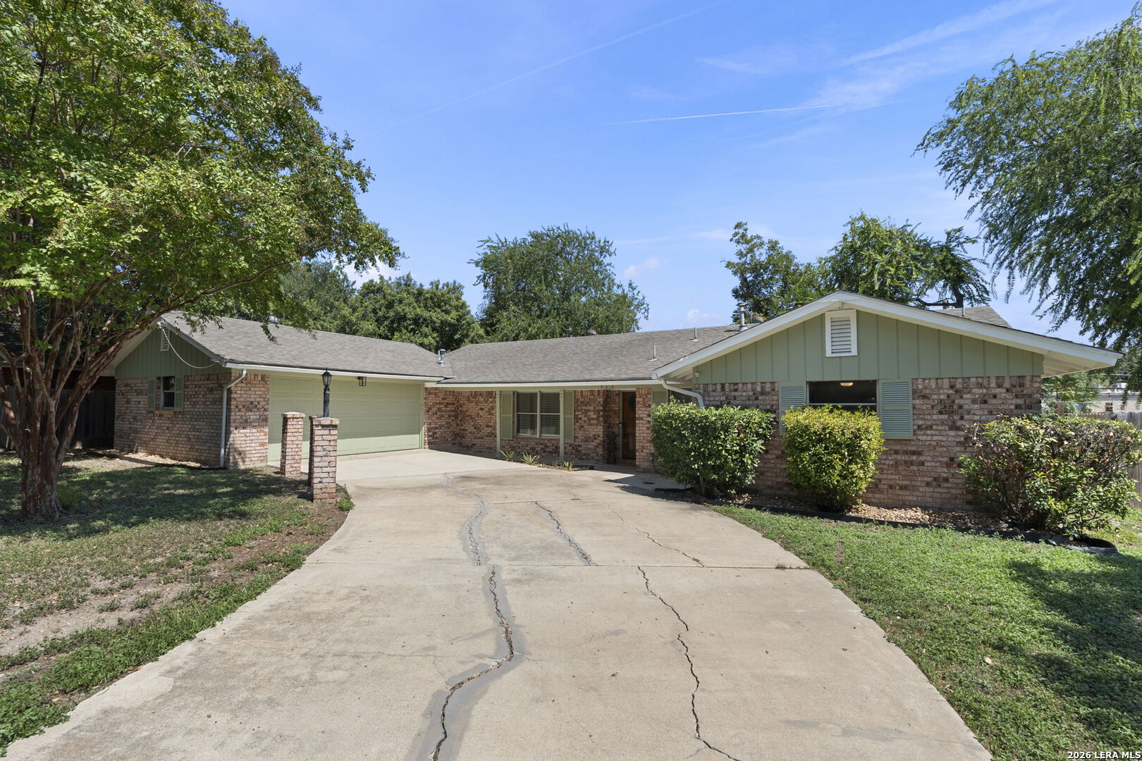8610 DUDLEY DR