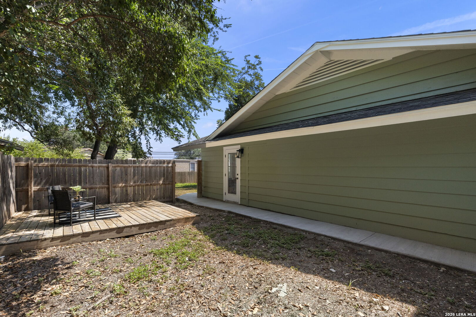 8610 DUDLEY DR