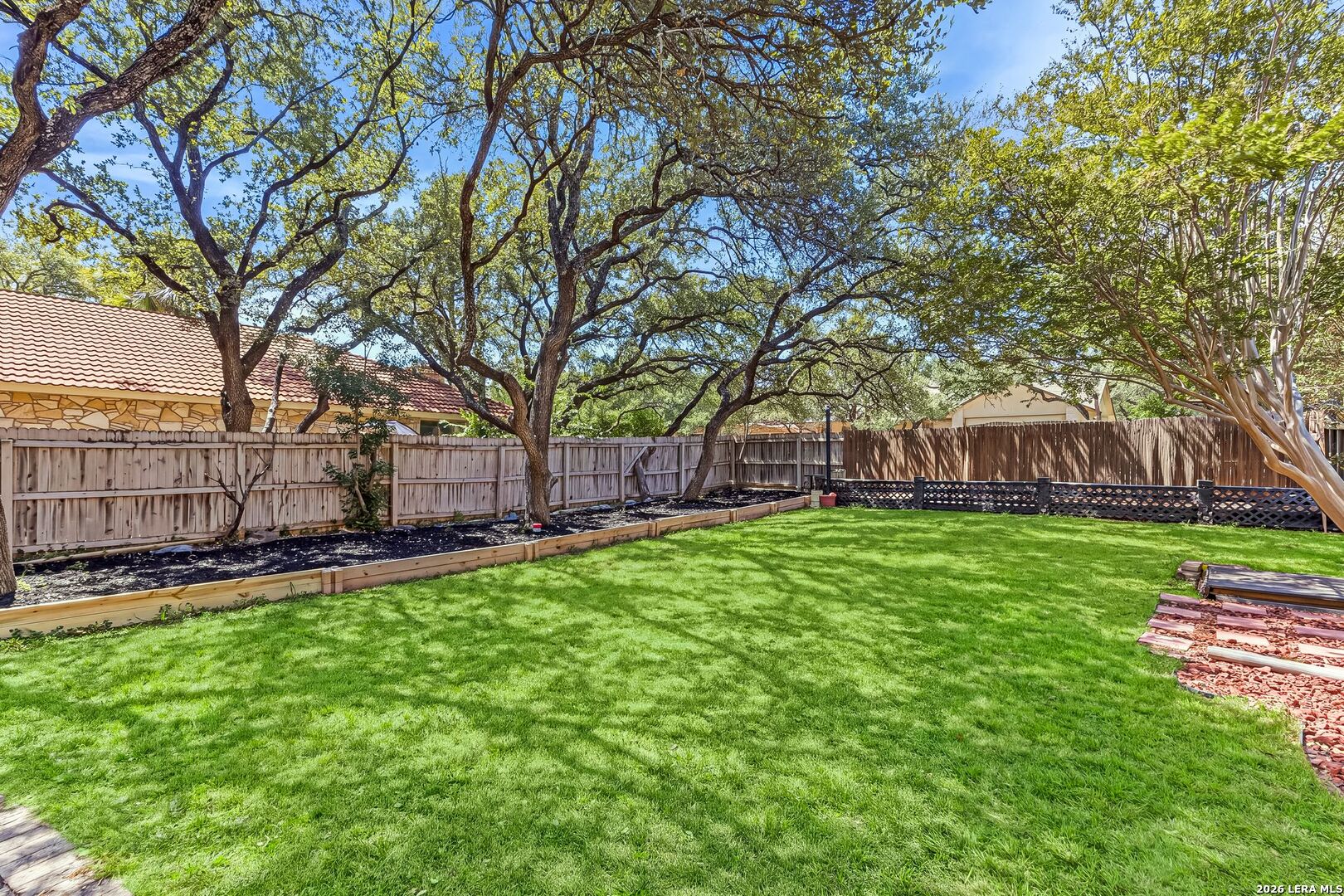 4518 Meredith Woods