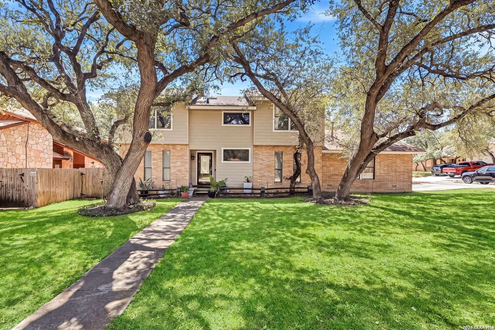 4518 Meredith Woods