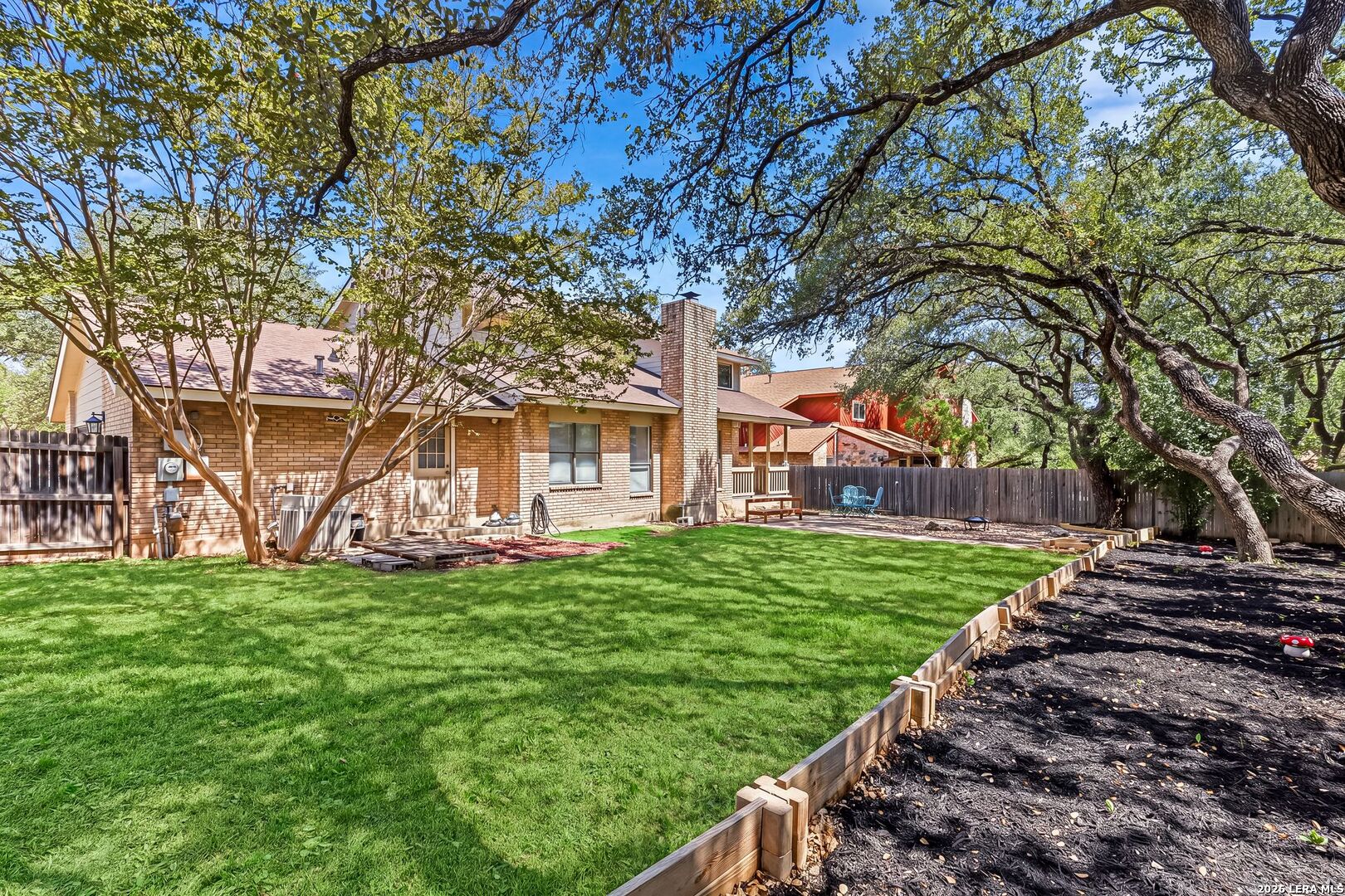 4518 Meredith Woods